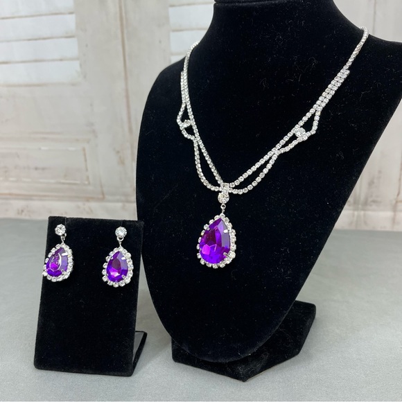 Prom/Special Occasion Necklace and Earrings, Purple - Picture 4 of 12